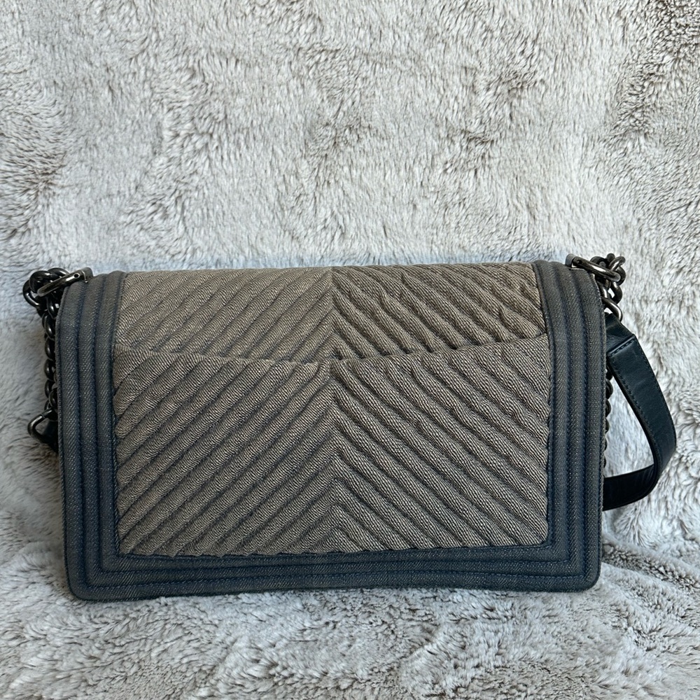 Sold on fb. Medium Denim Chevron Boy Bag crossbody - Picture 7 of 17
